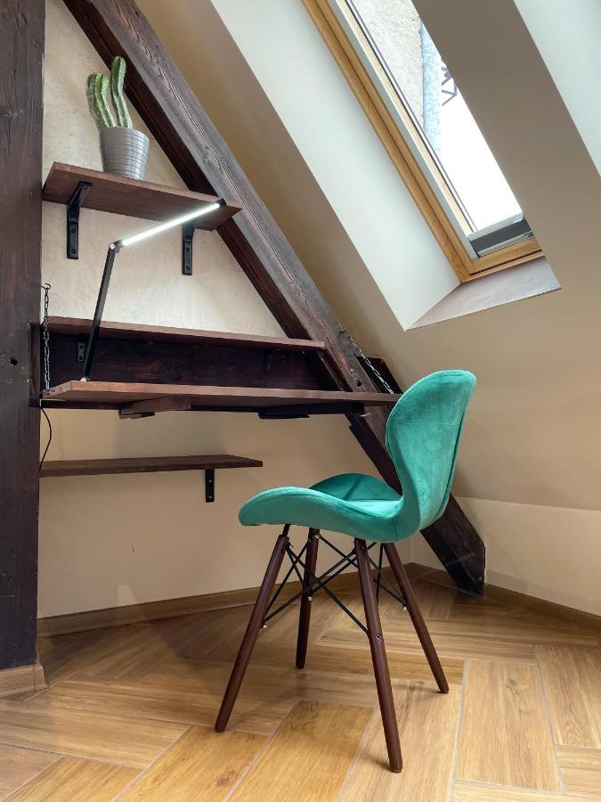 Long Attic Studio Poznan Exterior foto